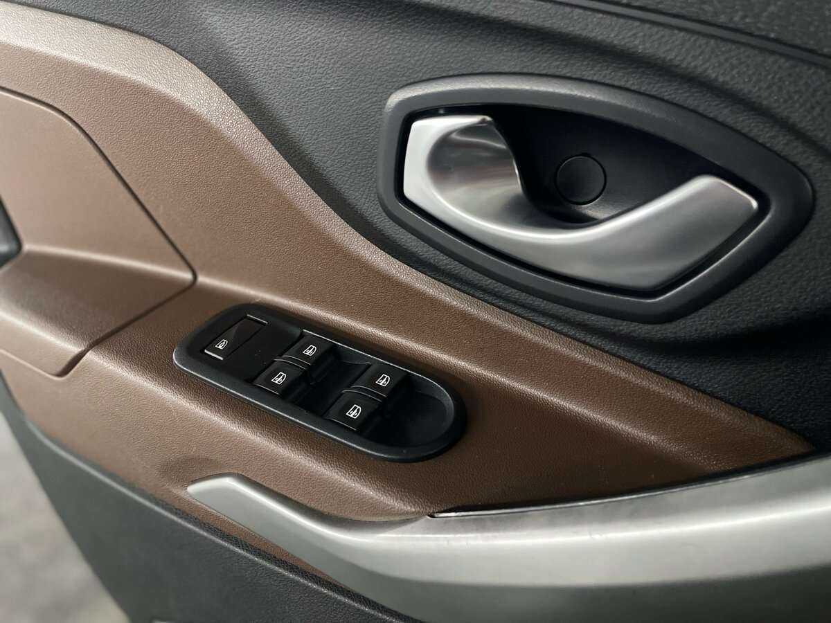 Купить Lada (ВАЗ) XRAY с пробегом. Фото: #18