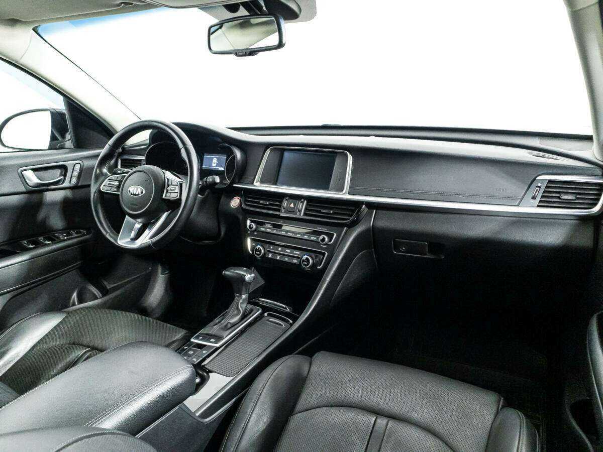 Купить Kia Optima с пробегом. Фото: #8