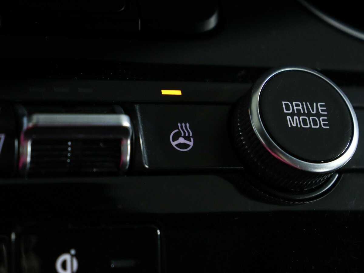 Купить Kia K5 с пробегом. Фото: #24