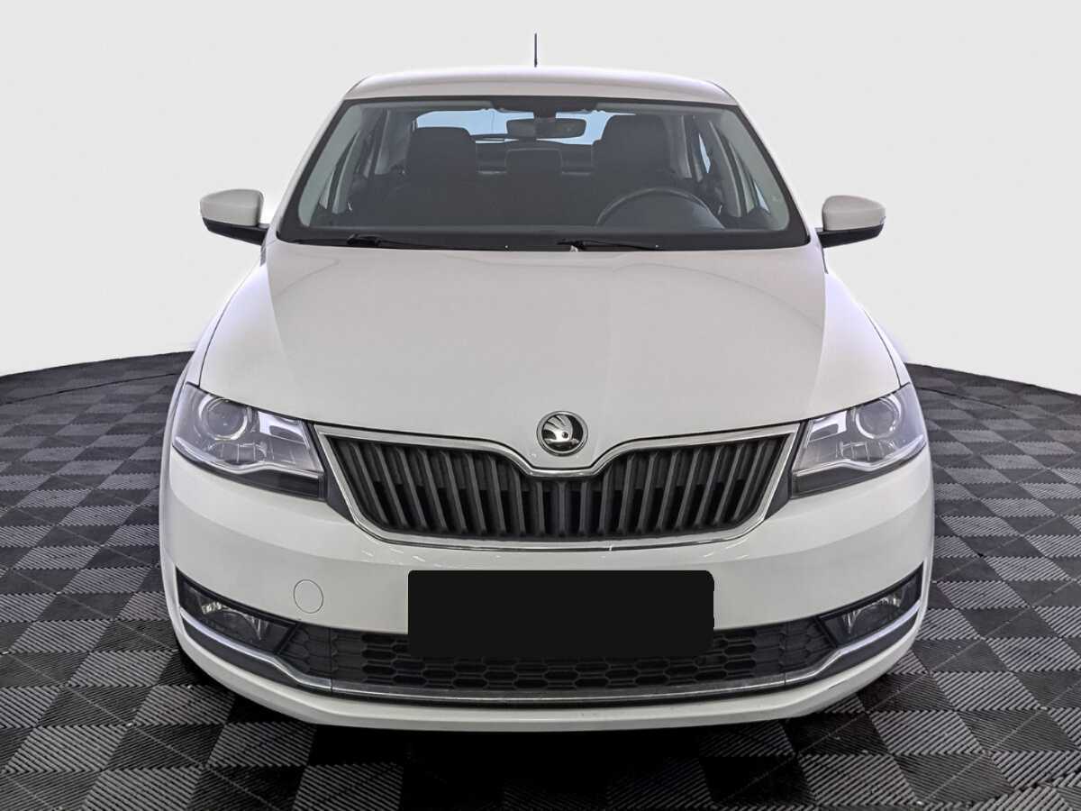 Купить Skoda Rapid с пробегом. Фото: #1