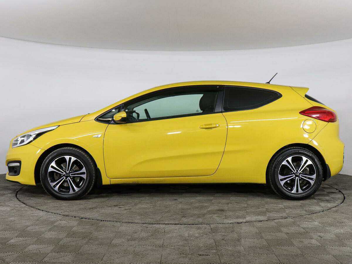 Купить Kia Ceed с пробегом. Фото: #7