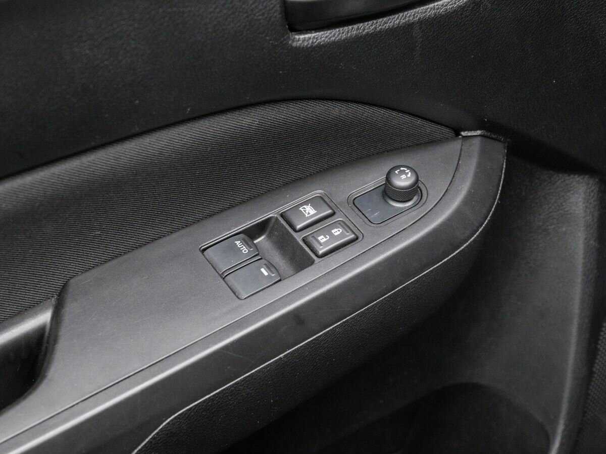 Купить Suzuki Vitara с пробегом. Фото: #14