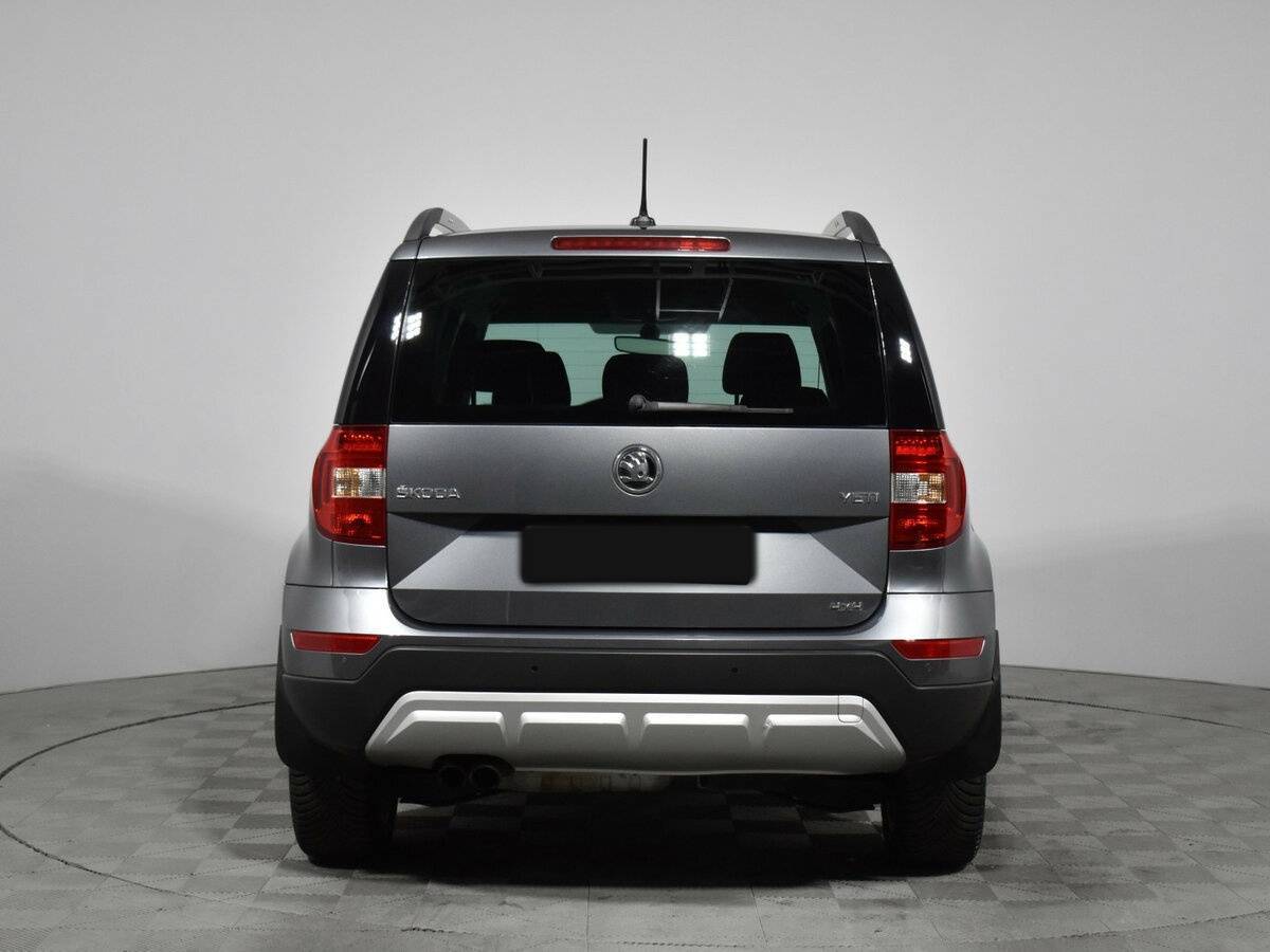 Купить Skoda Yeti с пробегом. Фото: #5