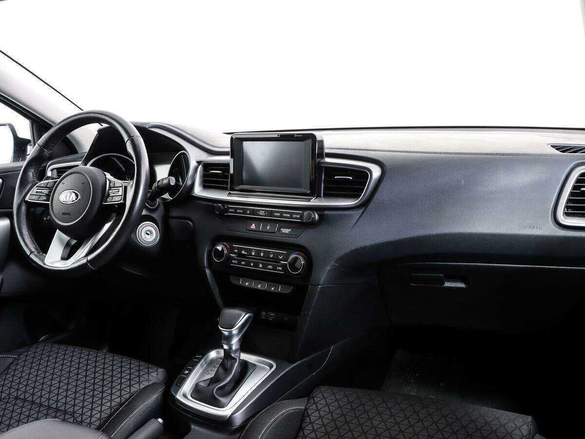 Купить Kia Ceed с пробегом. Фото: #6