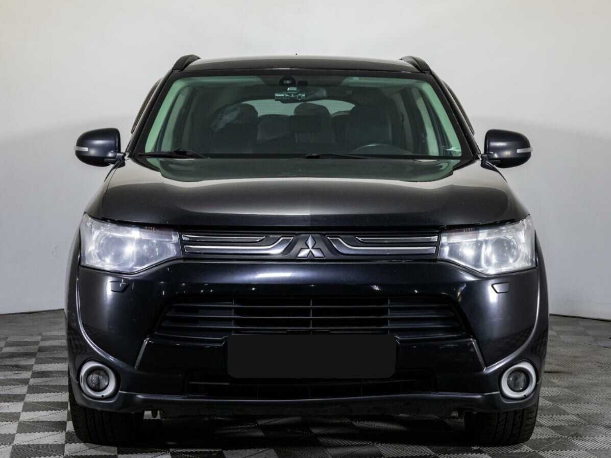 Купить Mitsubishi Outlander с пробегом. Фото: #1