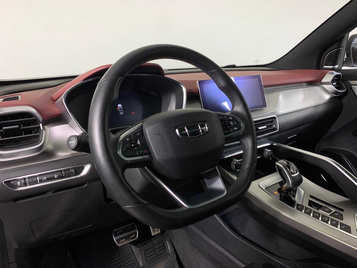 Купить Geely Coolray с пробегом. Фото: #11