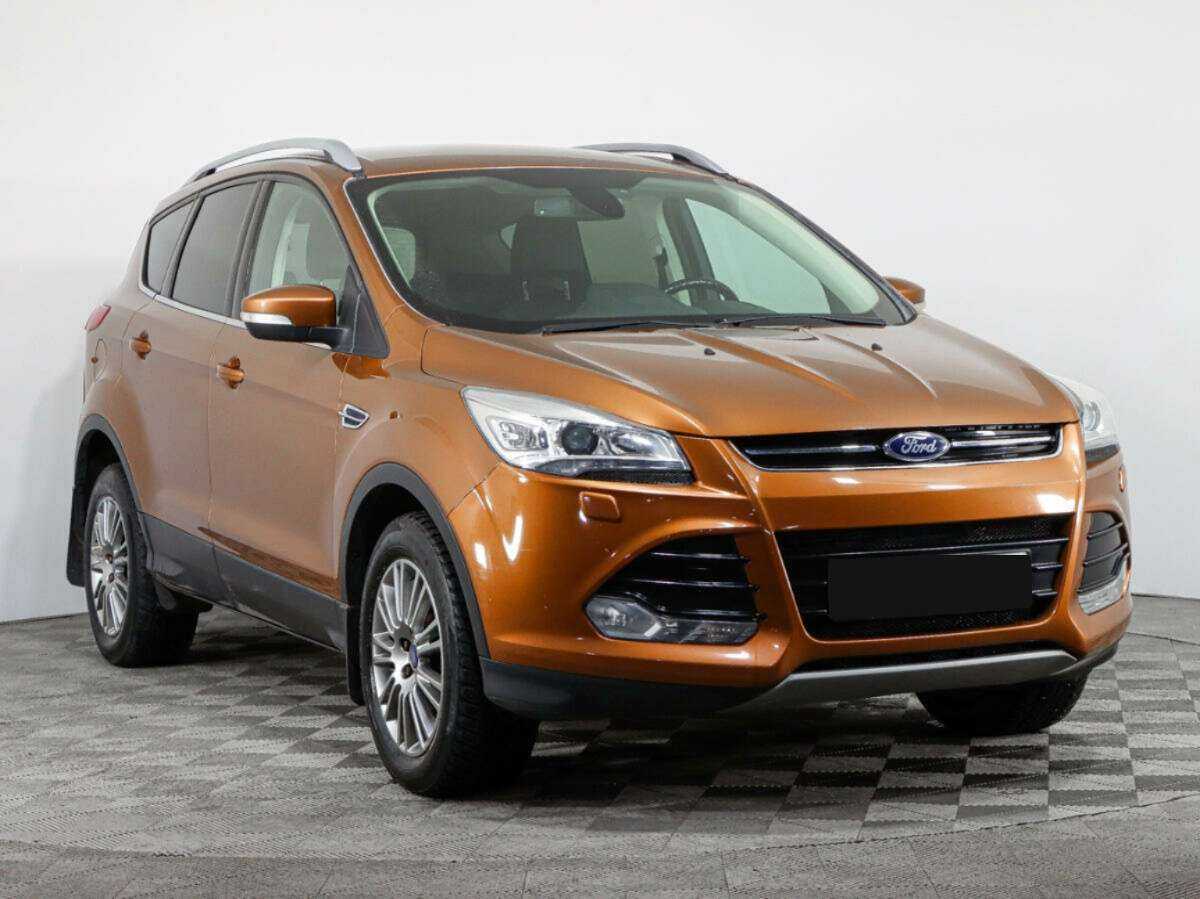 Купить Ford Kuga с пробегом. Фото: #2