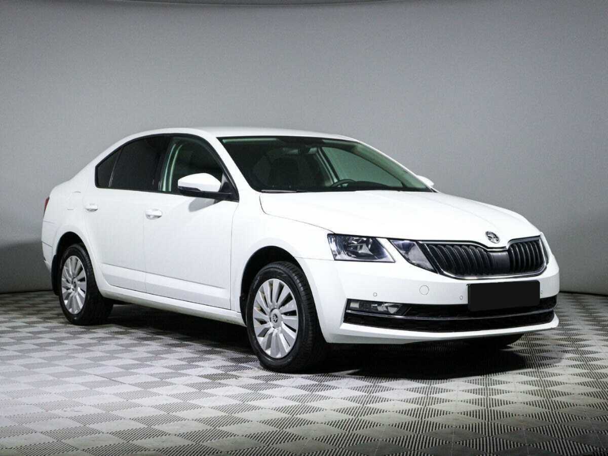 Купить Skoda Octavia с пробегом. Фото: #2