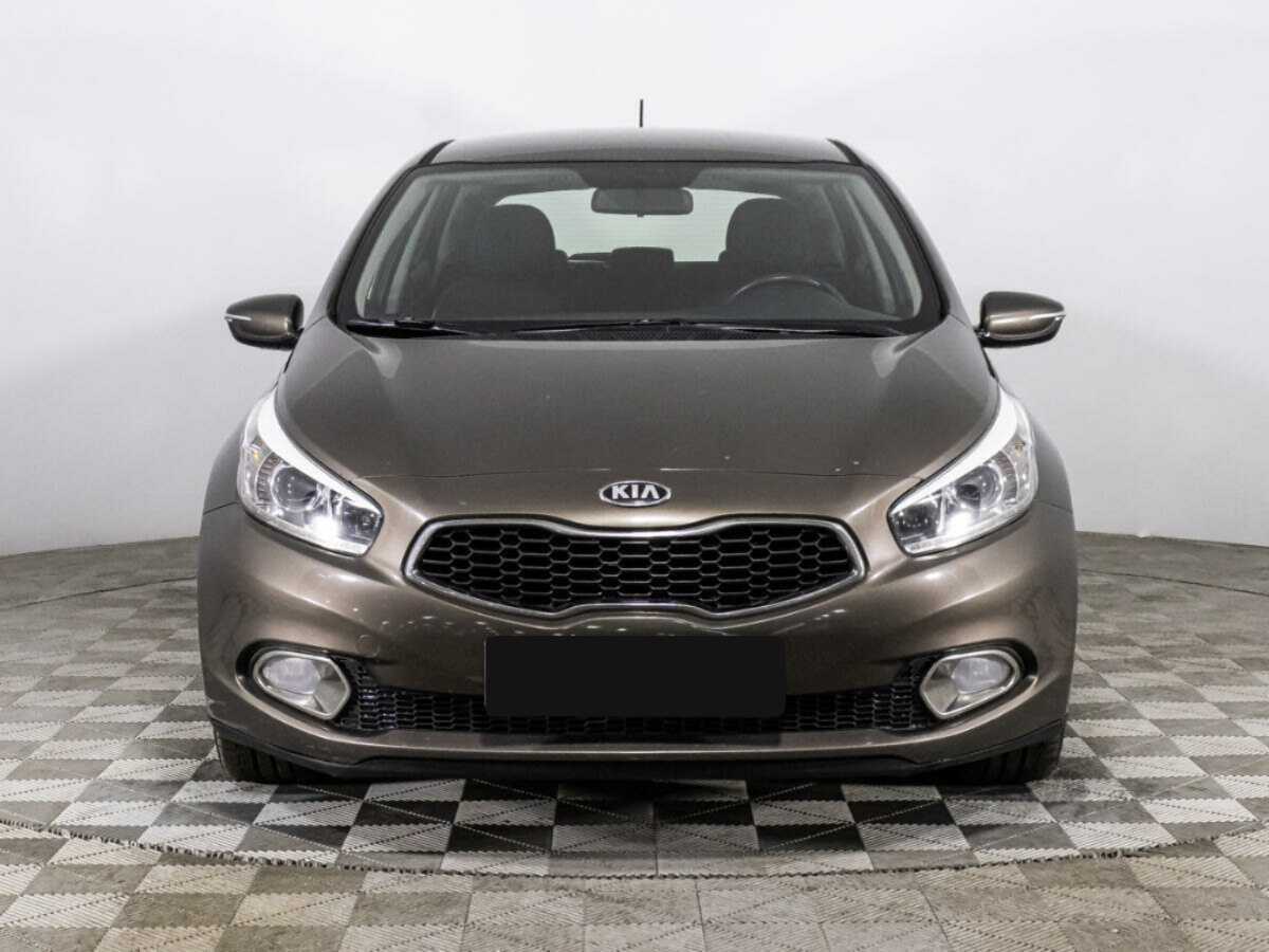 Купить Kia Ceed с пробегом. Фото: #1