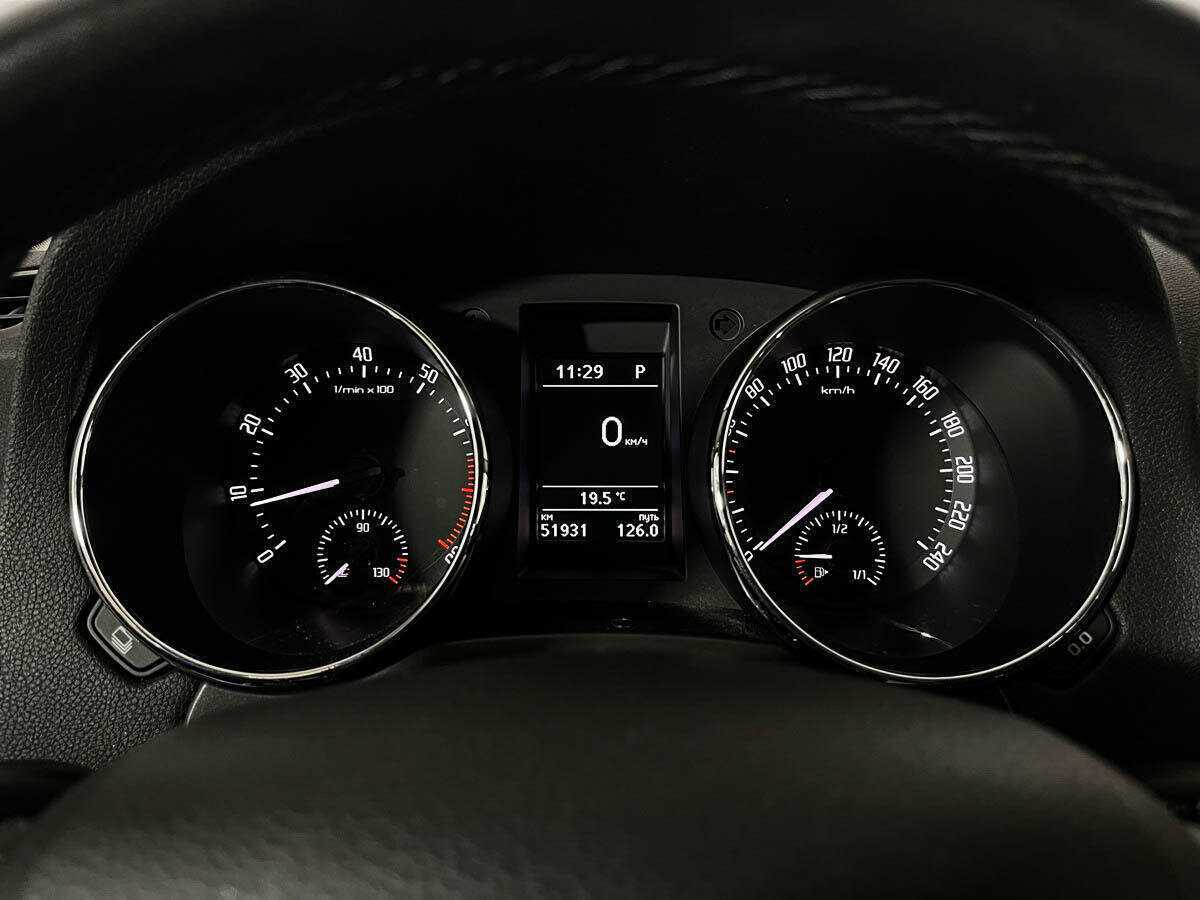 Купить Skoda Yeti с пробегом. Фото: #8