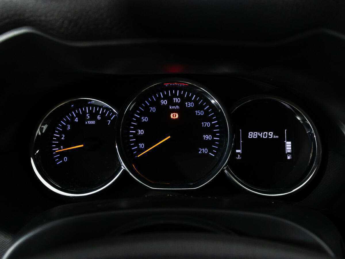 Купить Renault Duster с пробегом. Фото: #11