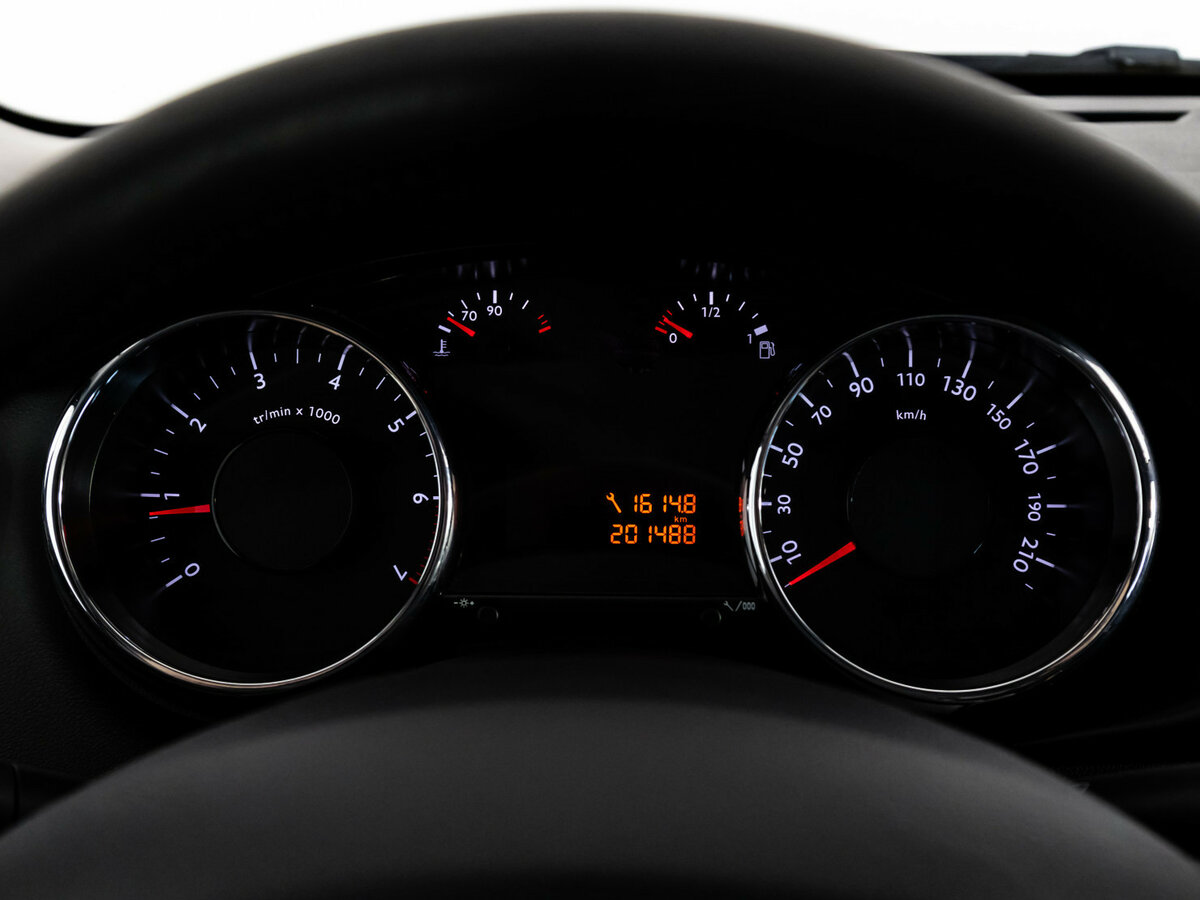 Купить Peugeot 3008 с пробегом. Фото: #20