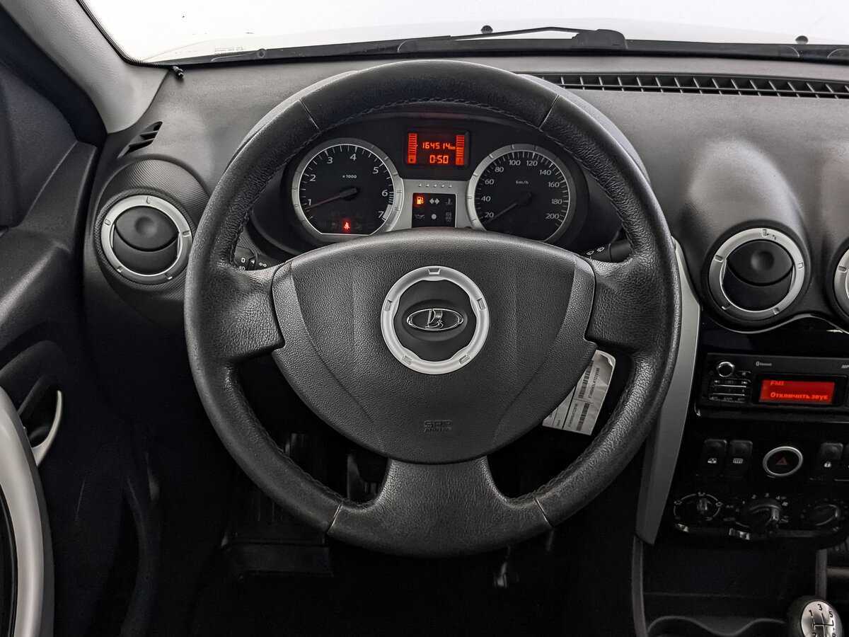 Купить Lada (ВАЗ) Largus с пробегом. Фото: #17