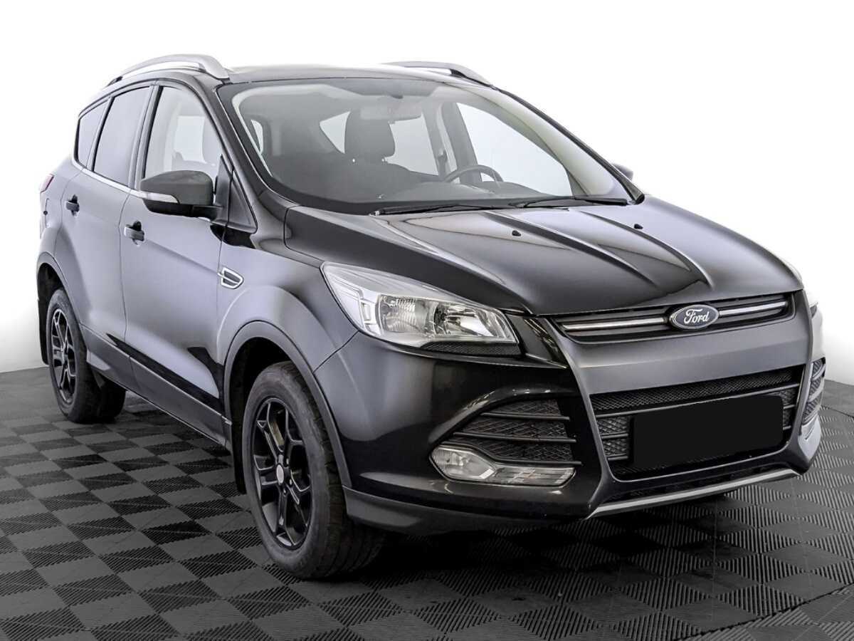 Купить Ford Kuga с пробегом. Фото: #2