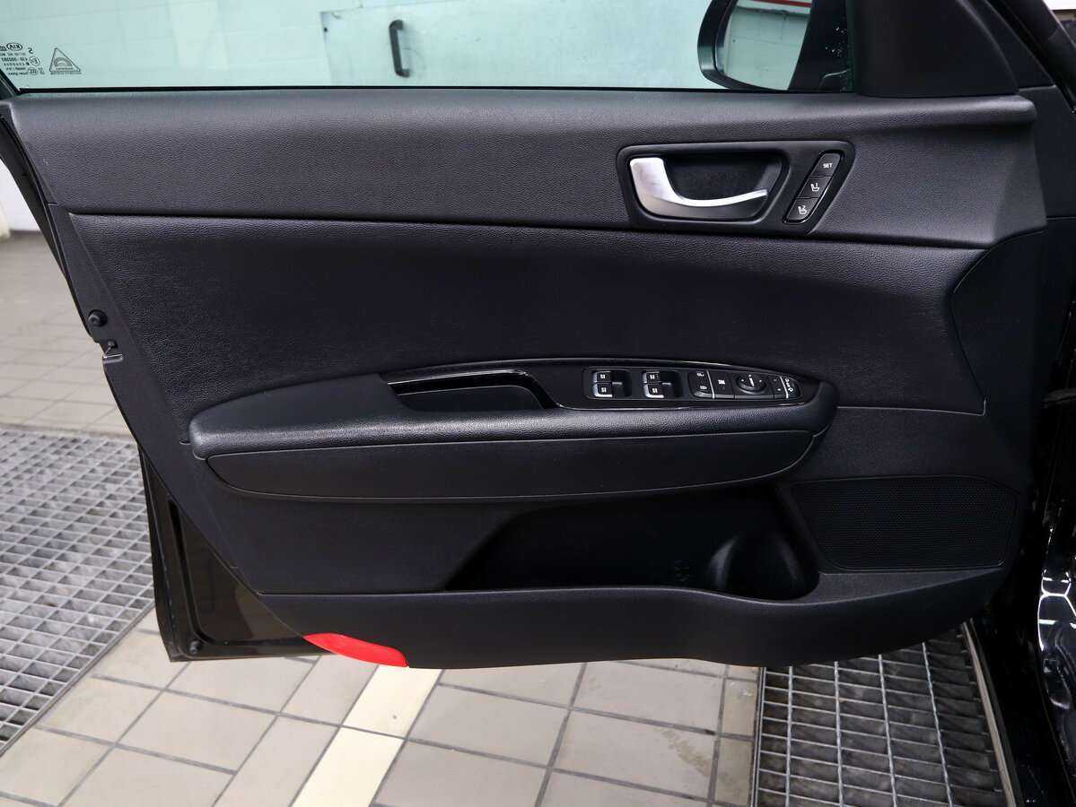 Купить Kia Optima с пробегом. Фото: #13