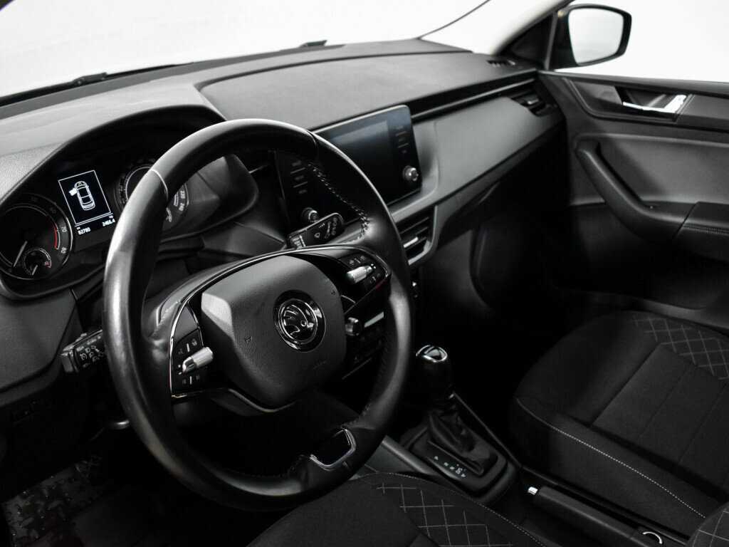 Купить Skoda Rapid с пробегом. Фото: #8