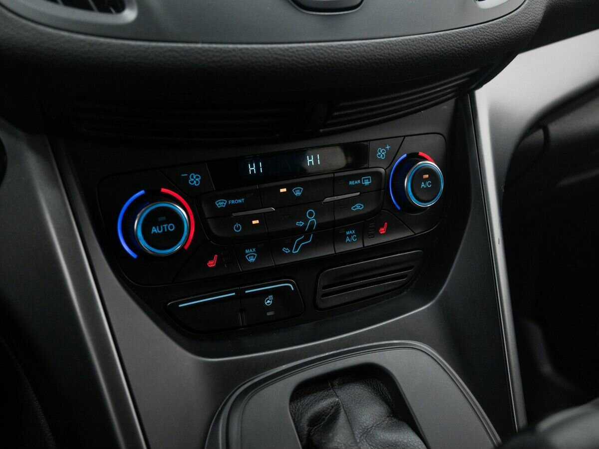 Купить Ford Kuga с пробегом. Фото: #18