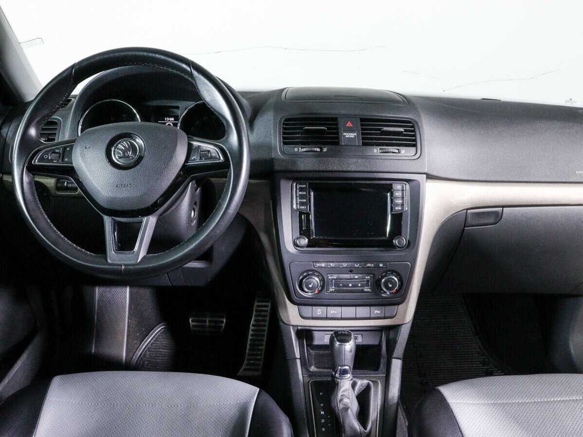 Купить Skoda Yeti с пробегом. Фото: #9