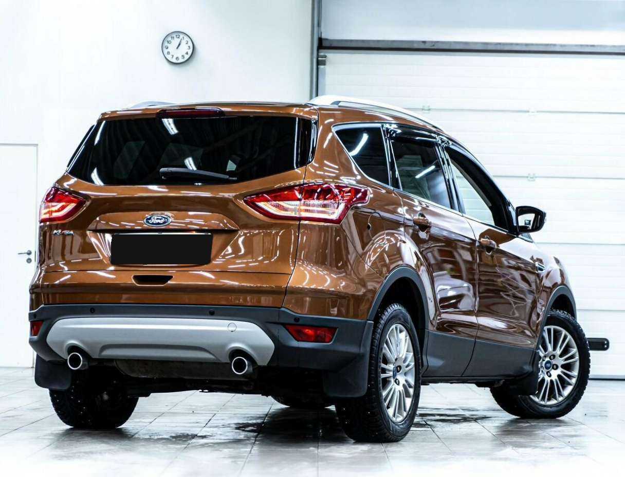 Купить Ford Kuga с пробегом. Фото: #1