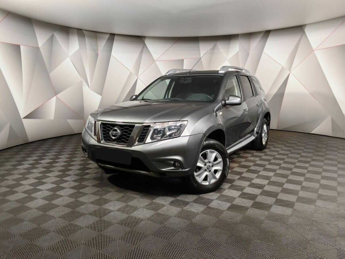 Купить Nissan Terrano с пробегом. Посмотреть фото