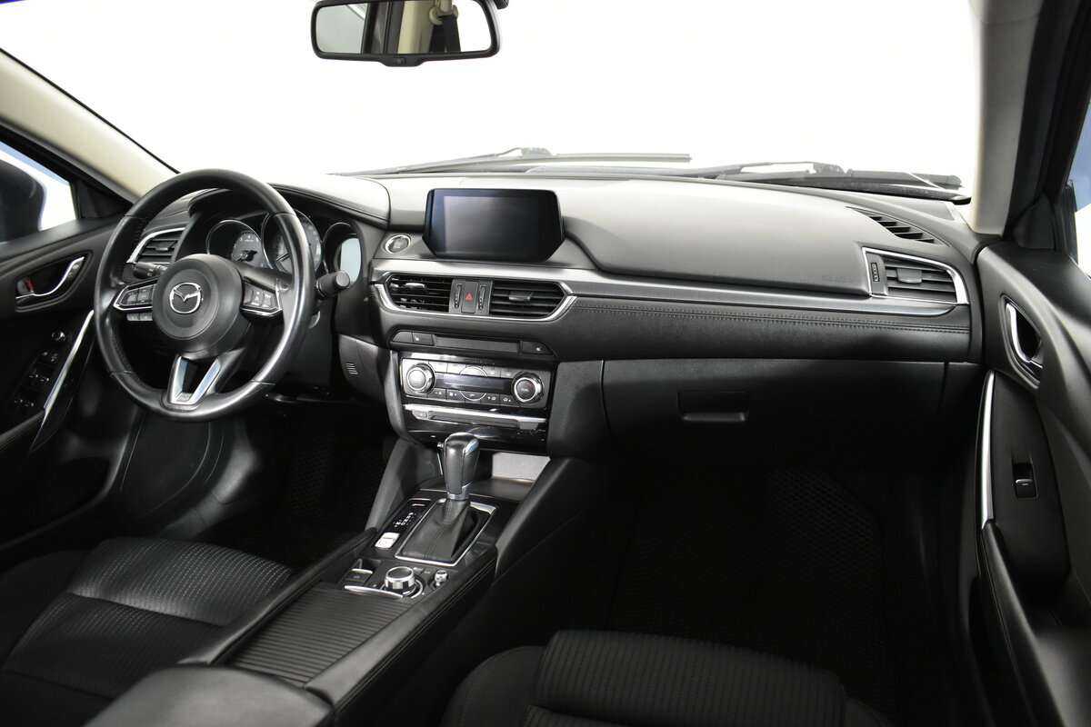 Купить Mazda 6 с пробегом. Фото: #10