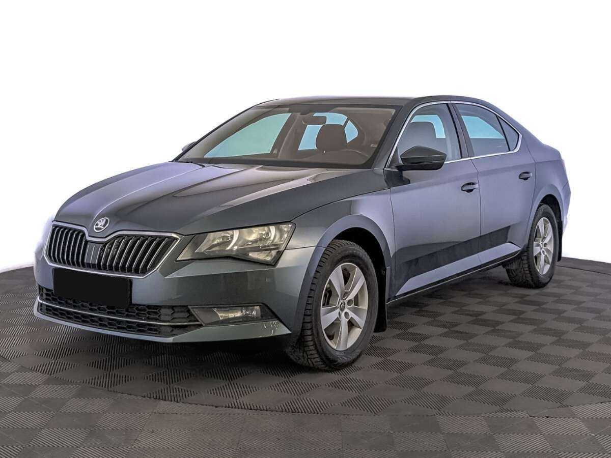 Купить Skoda Superb с пробегом. Посмотреть фото