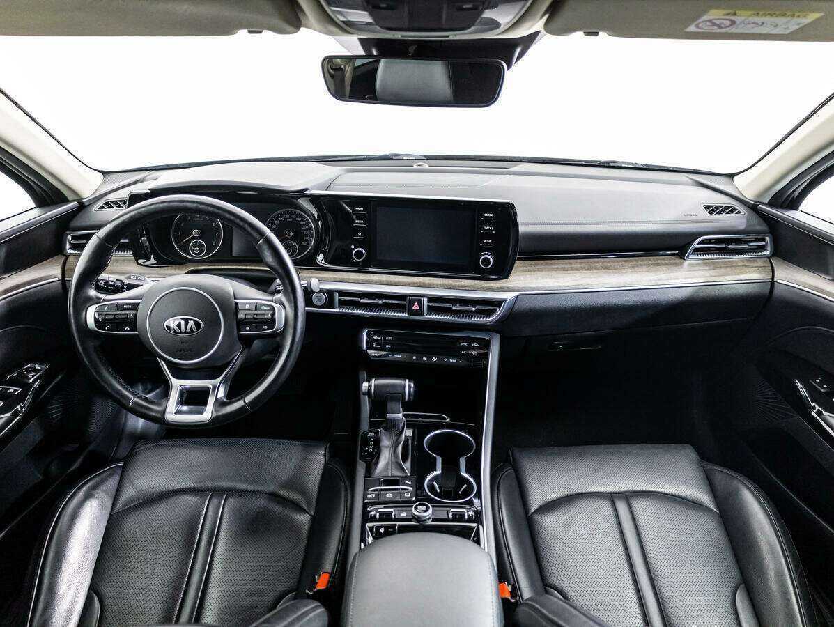 Купить Kia K5 с пробегом. Фото: #11