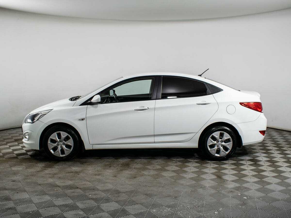 Купить Hyundai Solaris с пробегом. Фото: #7