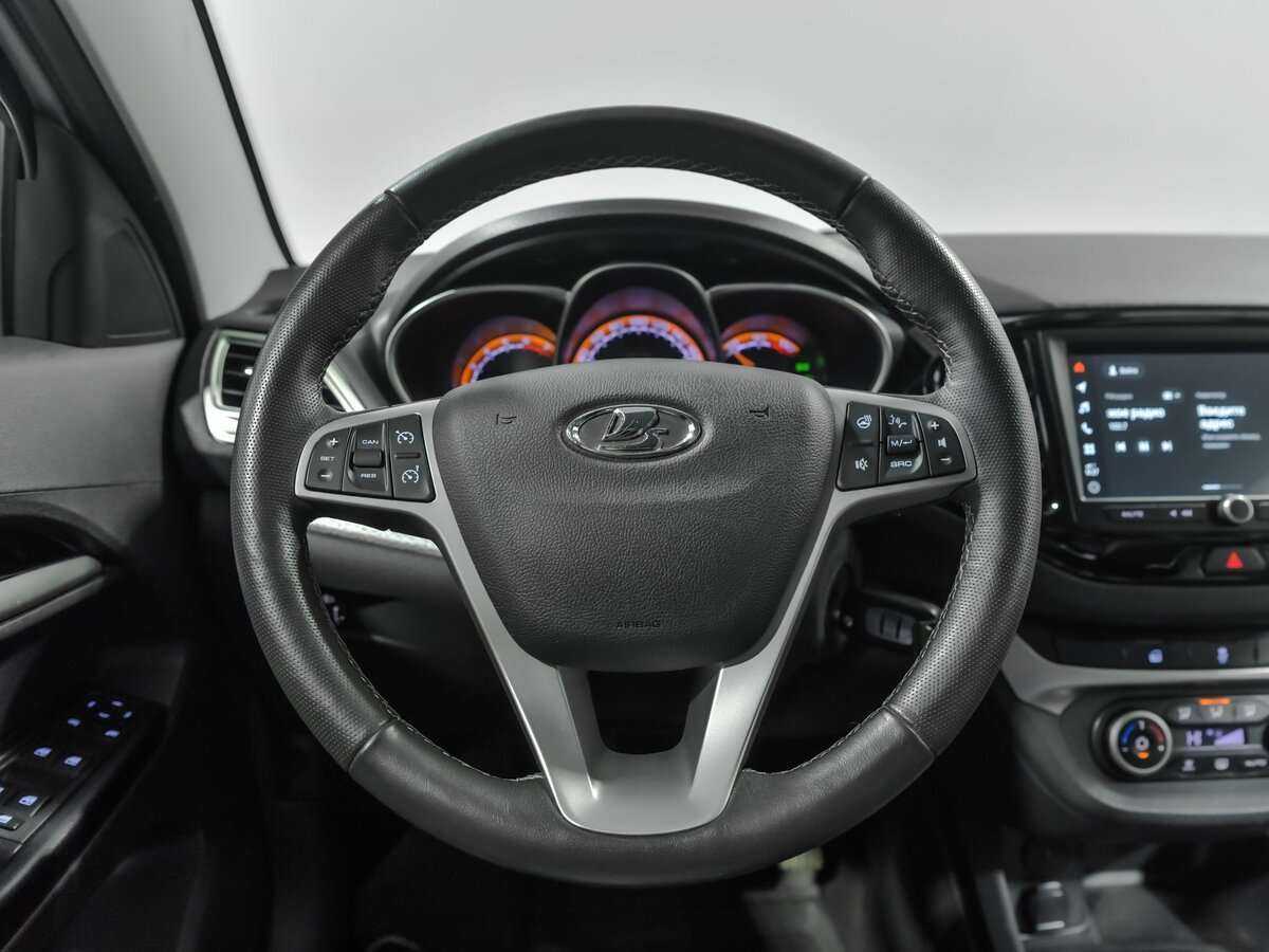 Купить Lada (ВАЗ) Vesta с пробегом. Фото: #8