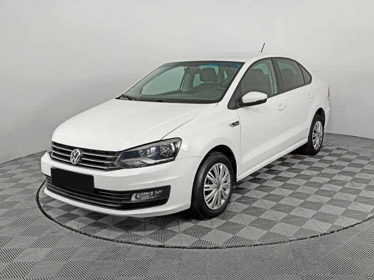 Купить Volkswagen Polo с пробегом. Посмотреть фото
