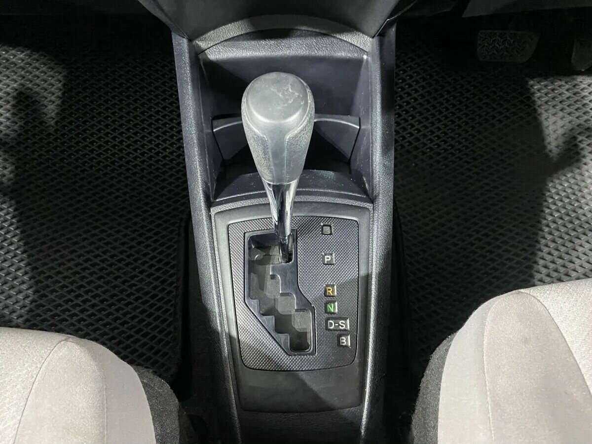 Купить Toyota Corolla с пробегом. Фото: #10