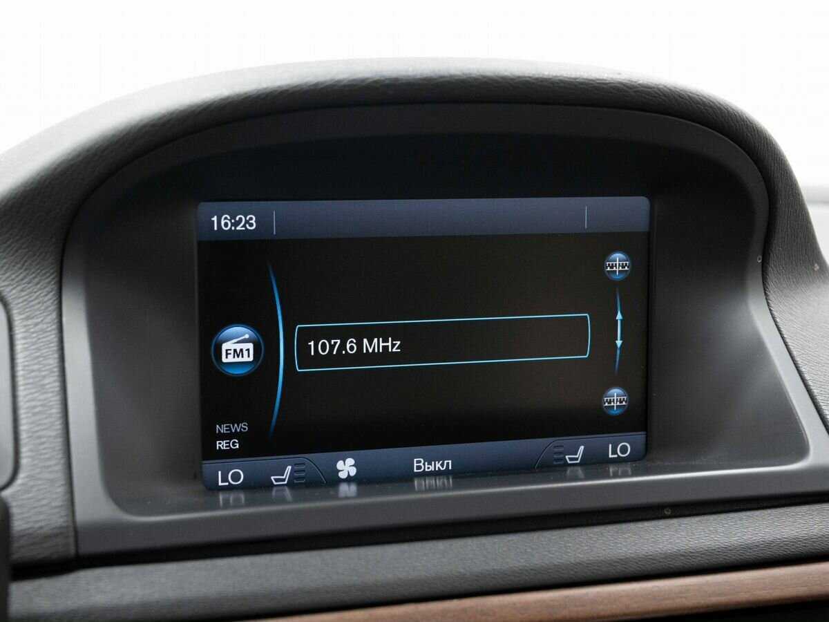 Купить Volvo S80 с пробегом. Фото: #22