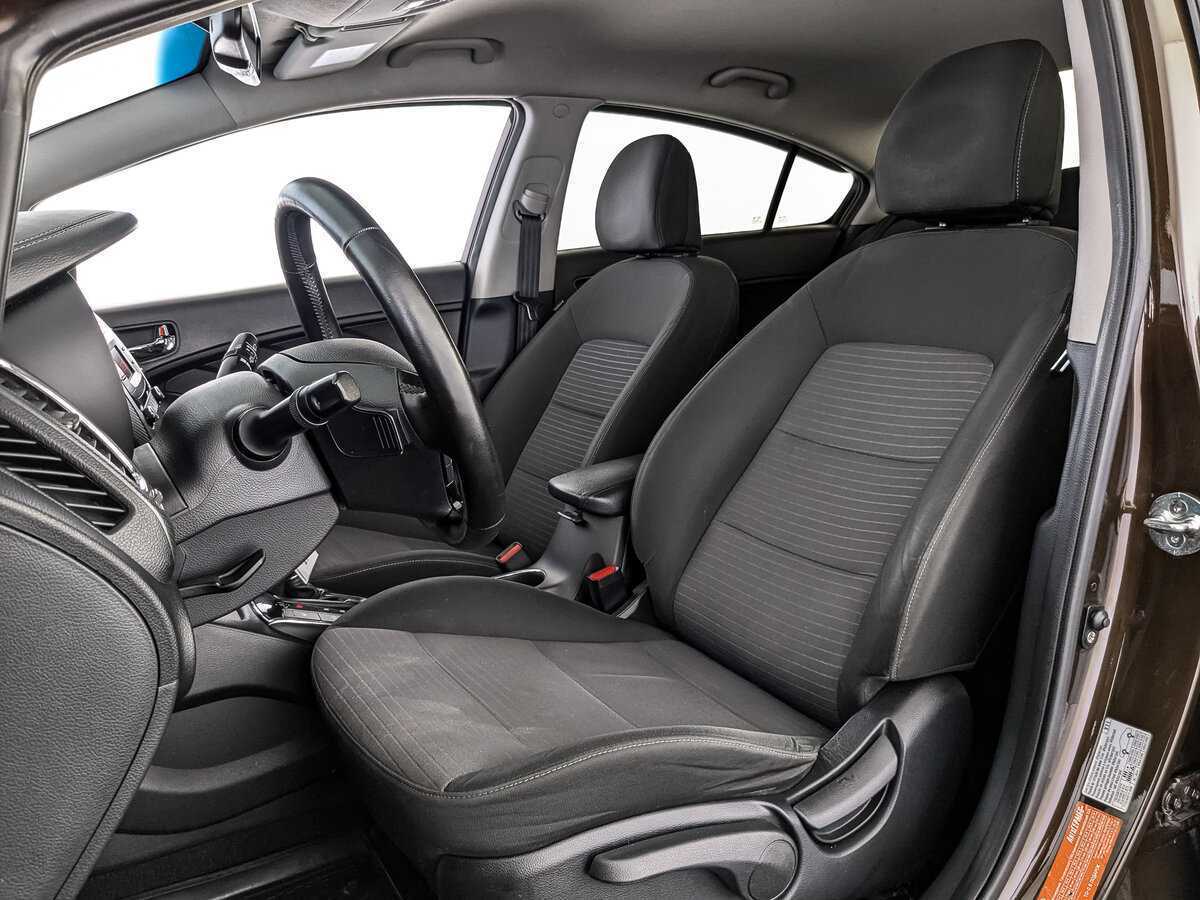 Купить Kia Cerato с пробегом. Фото: #15
