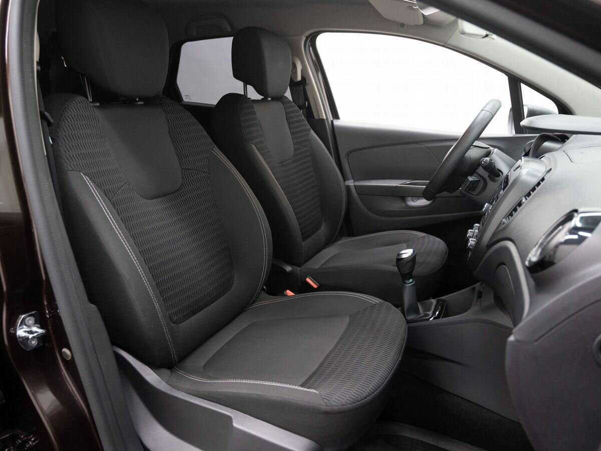 Купить Renault Kaptur с пробегом. Фото: #11