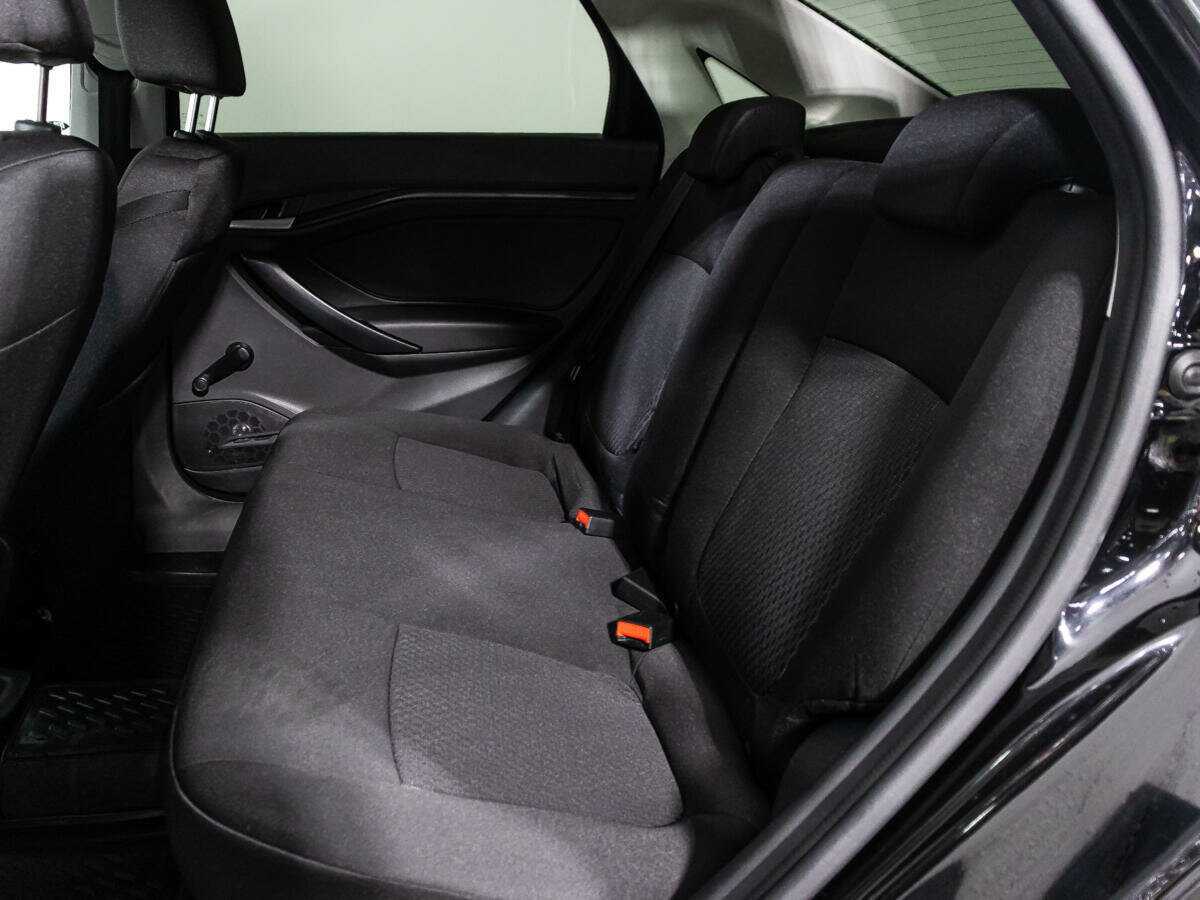 Купить Lada (ВАЗ) Vesta с пробегом. Фото: #9