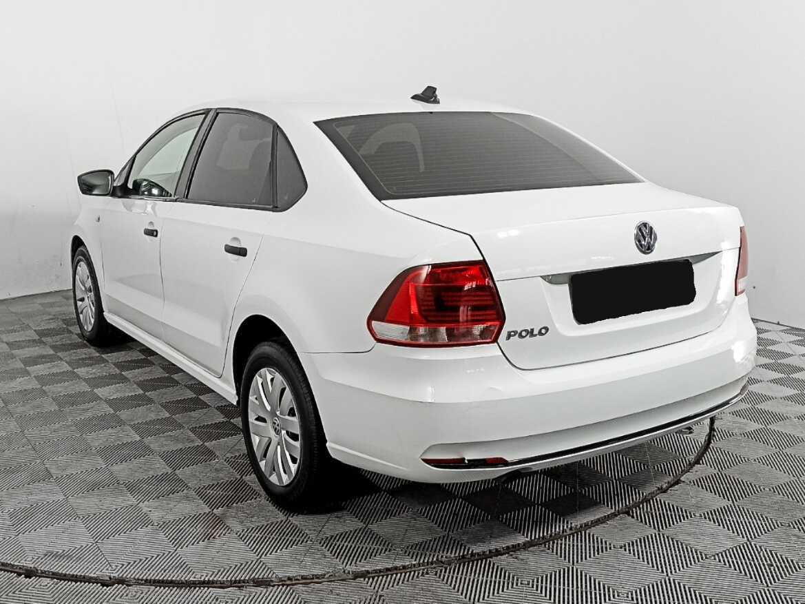 Купить Volkswagen Polo с пробегом. Фото: #6