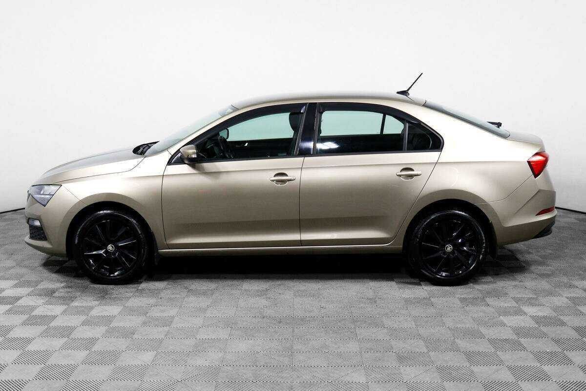 Купить Skoda Rapid с пробегом. Фото: #7