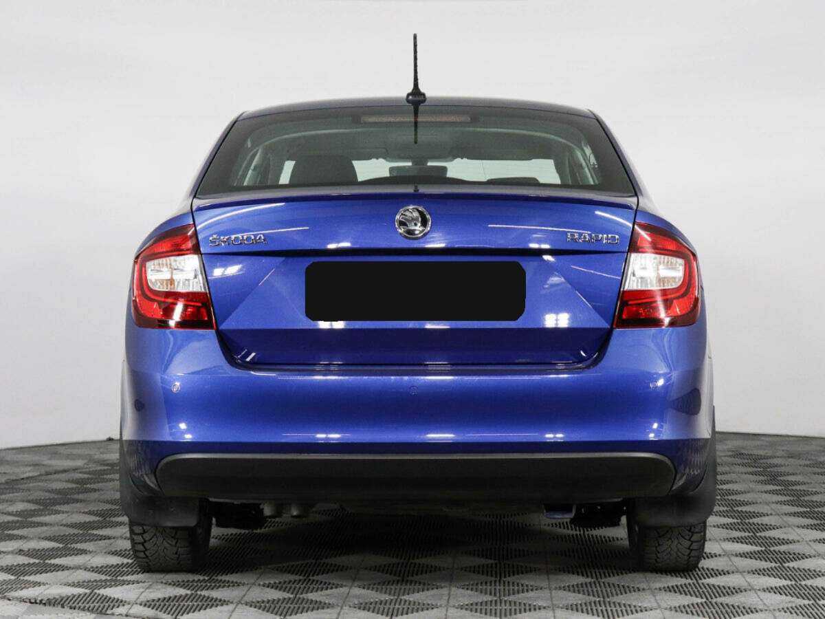 Купить Skoda Rapid с пробегом. Фото: #5