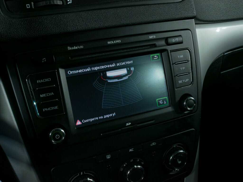 Купить Skoda Yeti с пробегом. Фото: #13