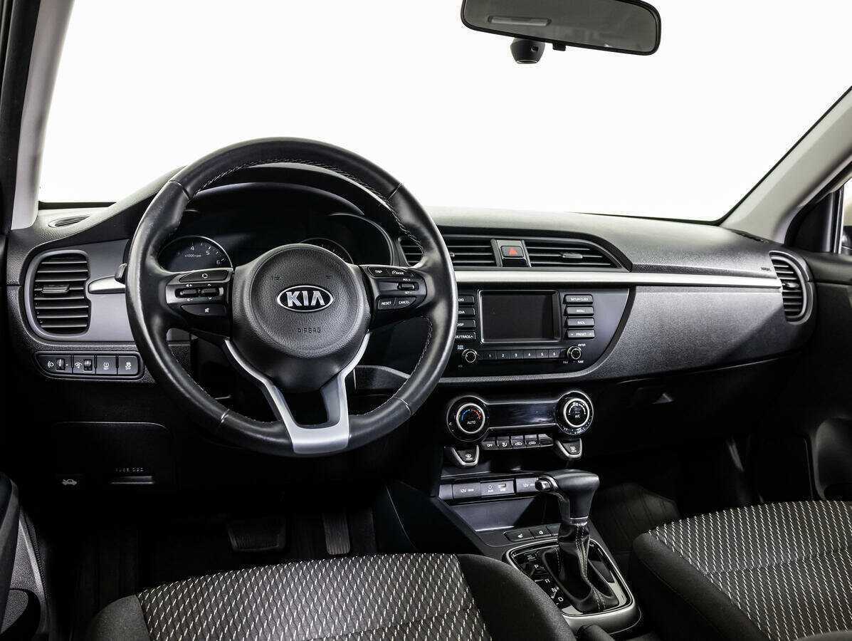 Купить Kia Rio с пробегом. Фото: #8