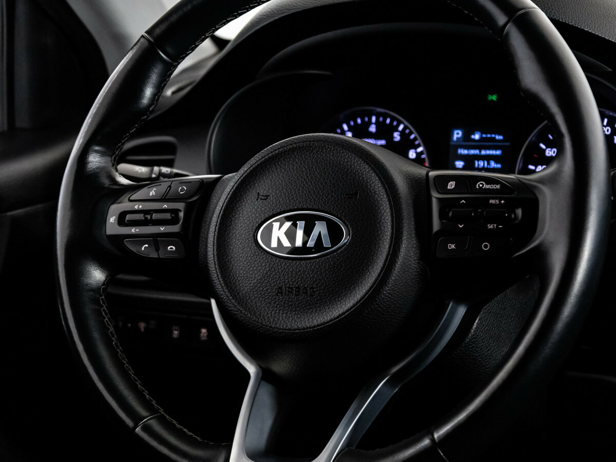Купить Kia Rio с пробегом. Фото: #9