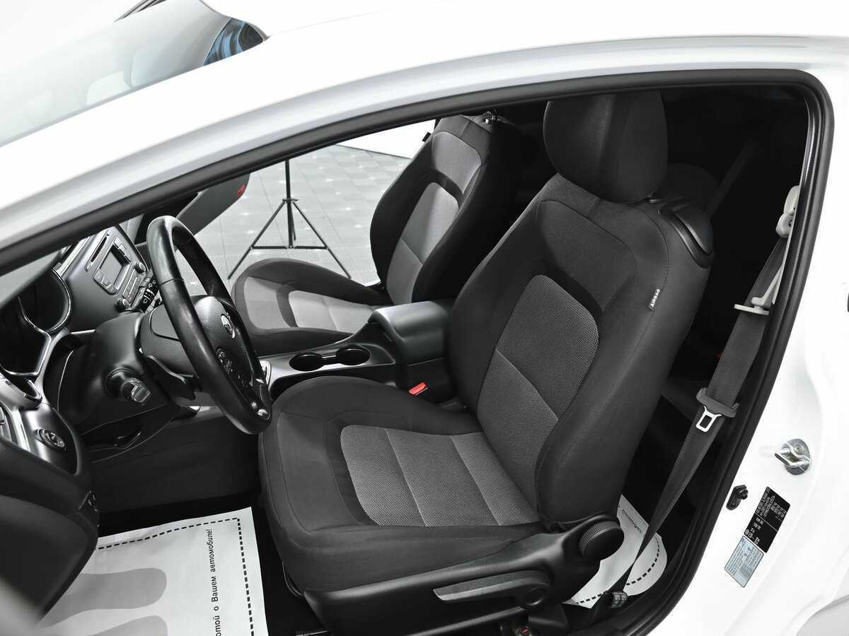 Купить Kia Ceed с пробегом. Фото: #5