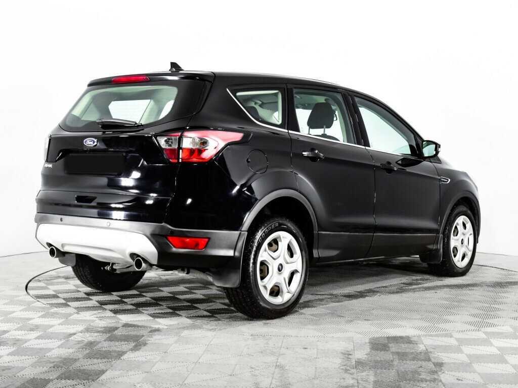 Купить Ford Kuga с пробегом. Фото: #4