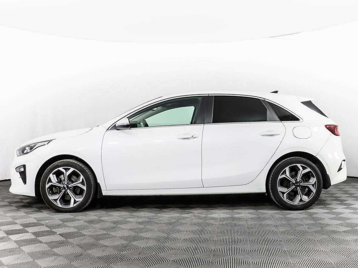 Купить Kia Ceed с пробегом. Фото: #7