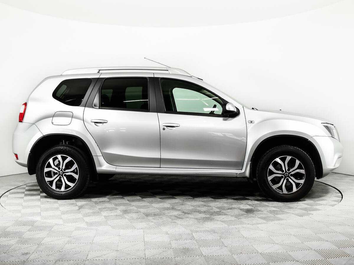 Купить Nissan Terrano с пробегом. Фото: #3