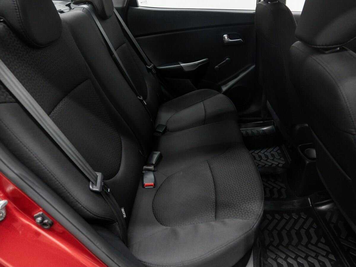 Купить Kia Rio с пробегом. Фото: #8