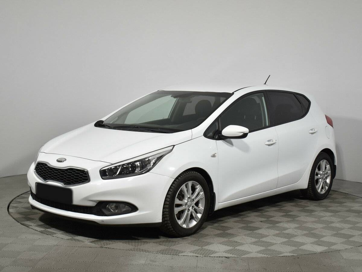 Купить Kia Ceed с пробегом. Посмотреть фото