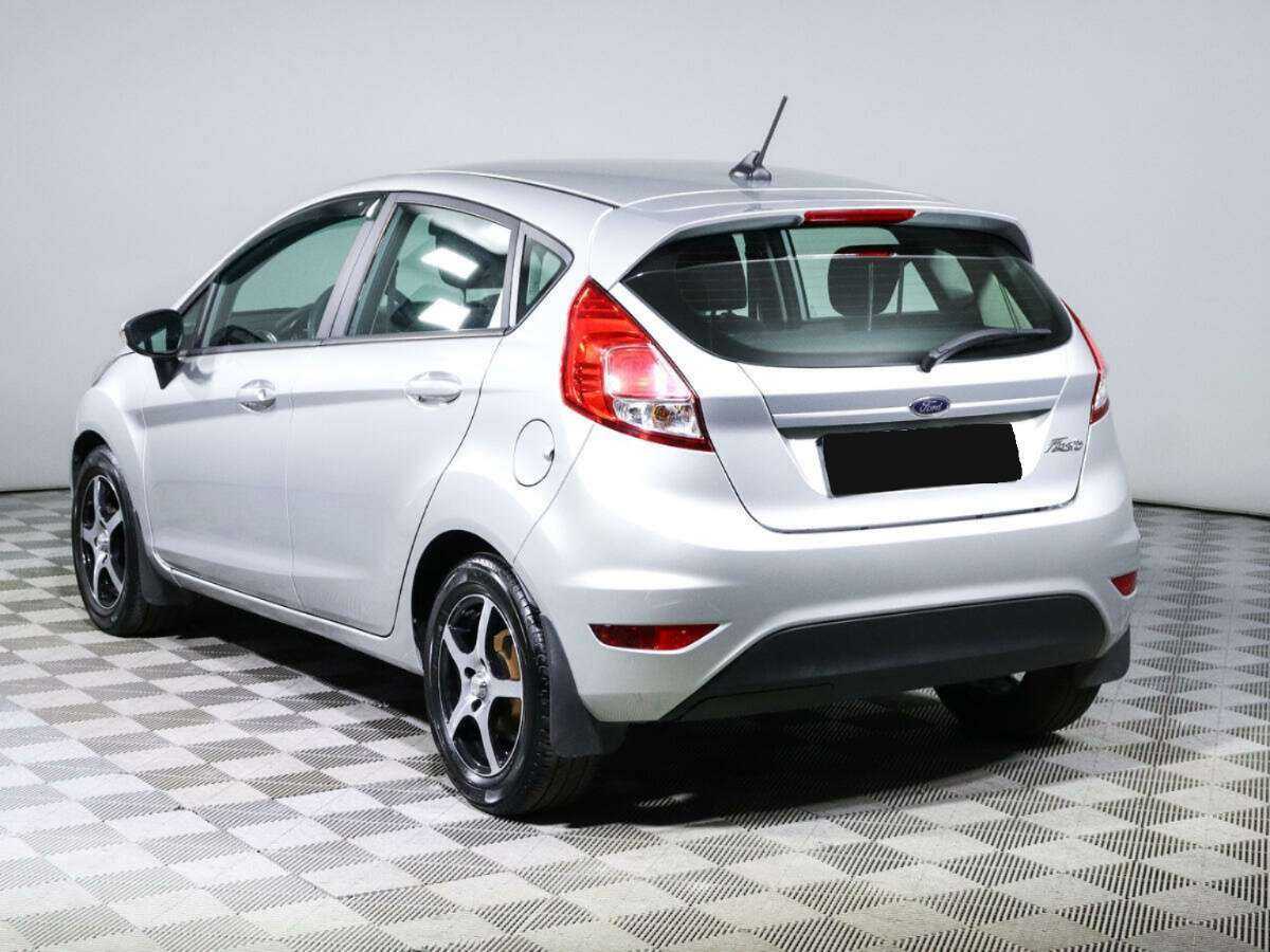 Купить Ford Fiesta с пробегом. Фото: #6