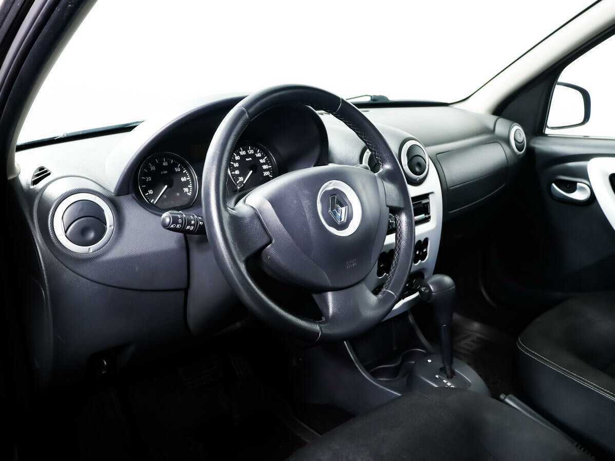 Купить Renault Sandero с пробегом. Фото: #12