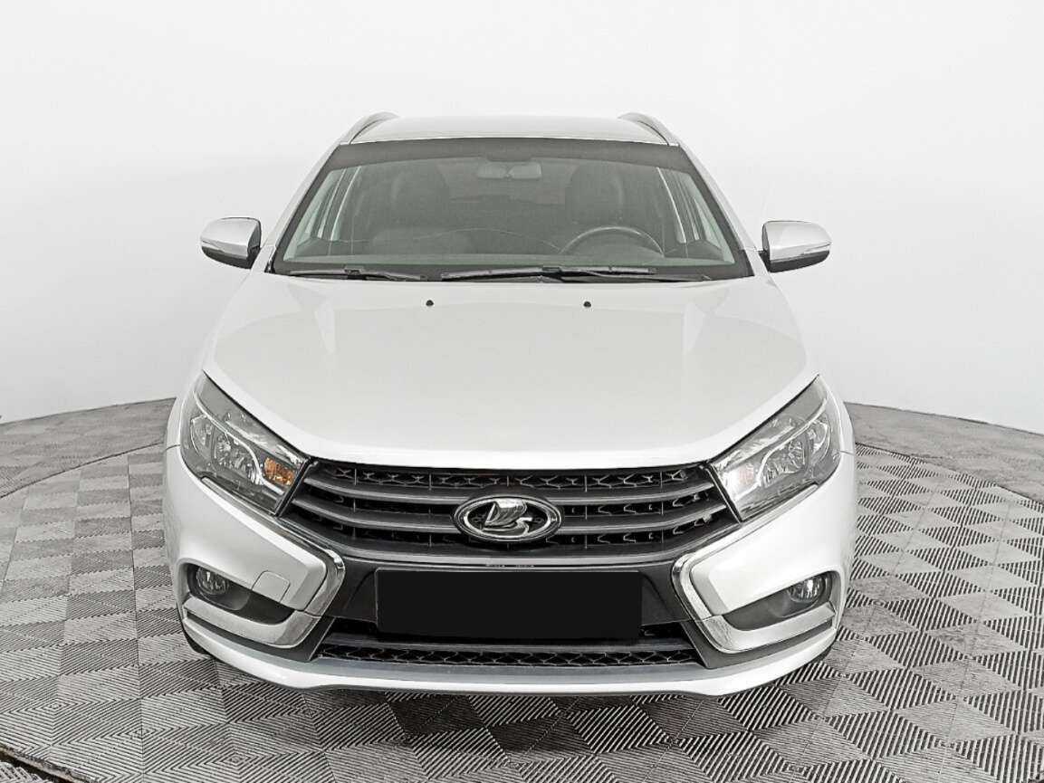 Купить Lada (ВАЗ) Vesta с пробегом. Фото: #1